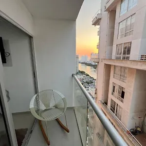 Paz Y En , Cartagena Colombia